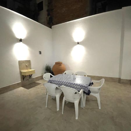 Terrazzo Garibaldi Holiday Home Katania Zewnętrze zdjęcie