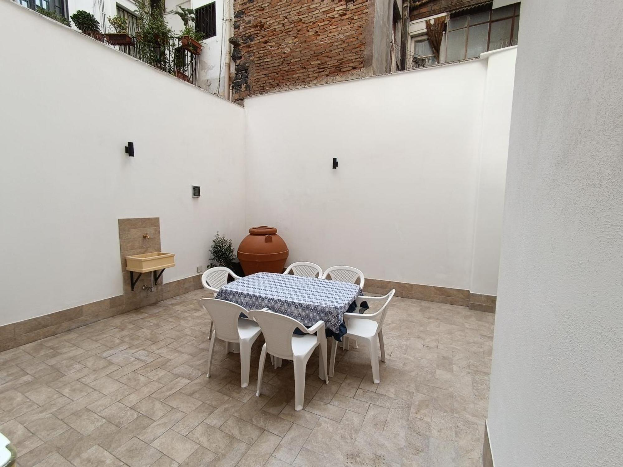 Terrazzo Garibaldi Holiday Home Katania Zewnętrze zdjęcie