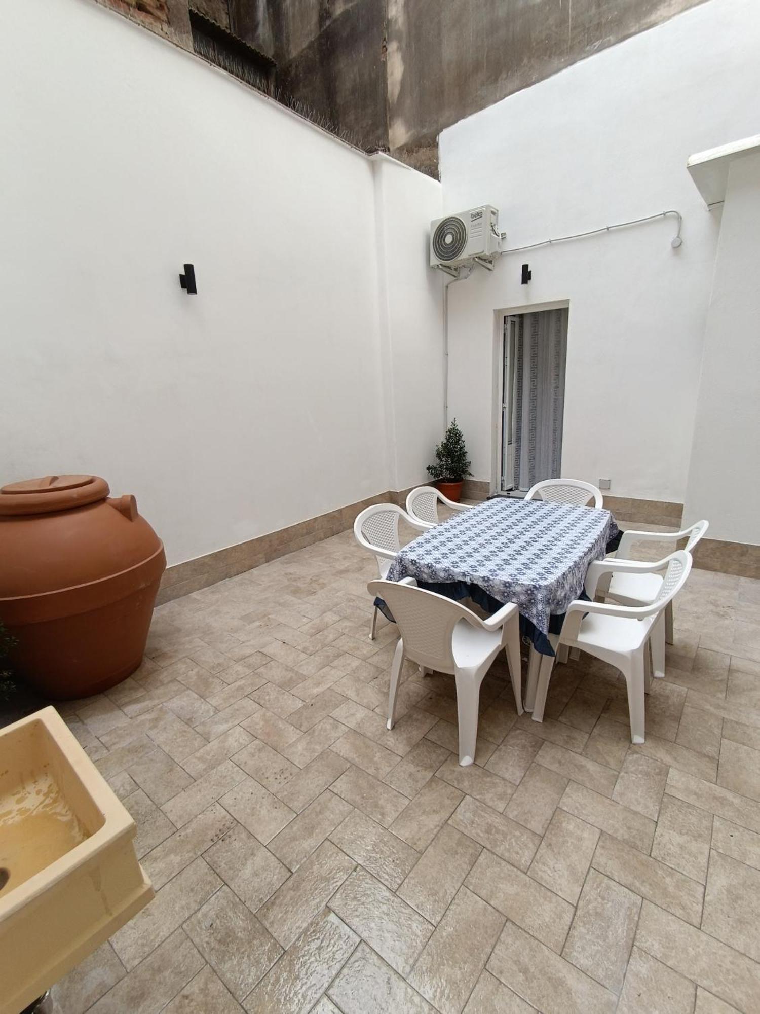 Terrazzo Garibaldi Holiday Home Katania Zewnętrze zdjęcie